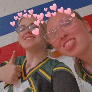 Meet your Posher, Ellie